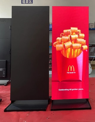 Nahtloses Plakat P2.5 RGB Smart LED, das Anzeige für Einkaufszentrum annonciert
