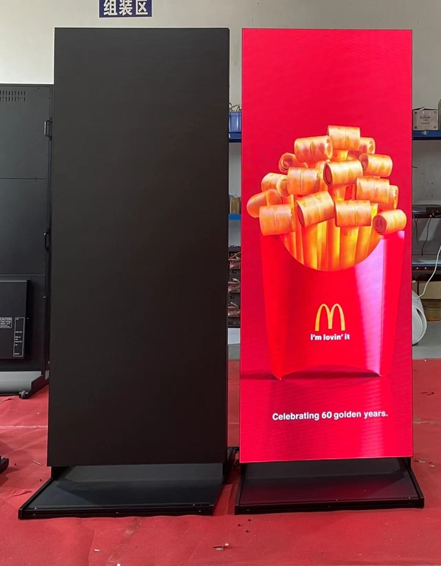 Nahtloses Plakat P2.5 RGB Smart LED, das Anzeige für Einkaufszentrum annonciert